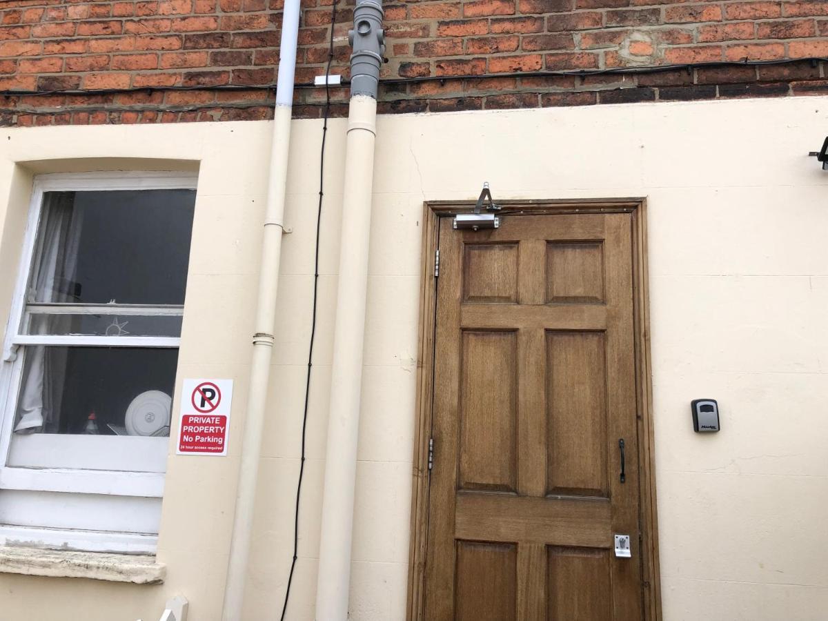 Comfortable Home Away From Home, Town Centre, Free Parking,Multiple Rooms Cheltenham Zewnętrze zdjęcie