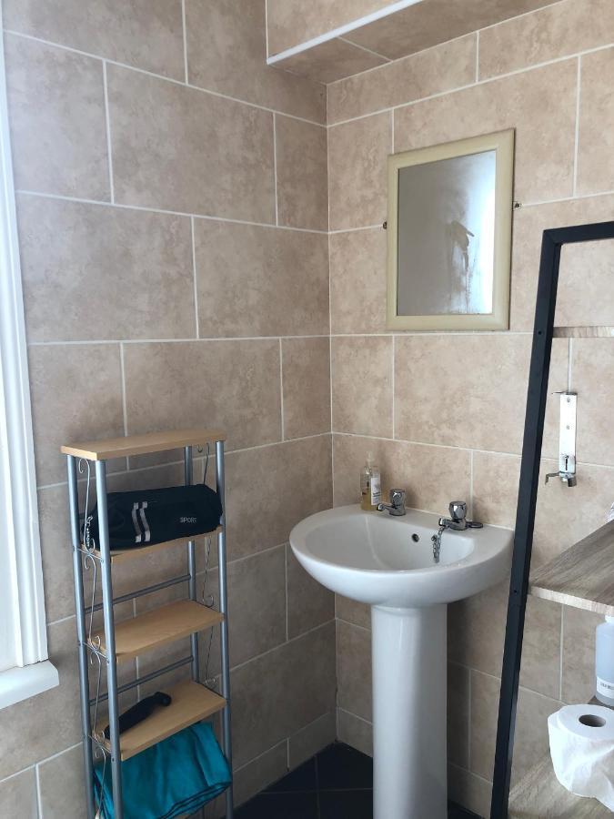 Comfortable Home Away From Home, Town Centre, Free Parking,Multiple Rooms Cheltenham Zewnętrze zdjęcie